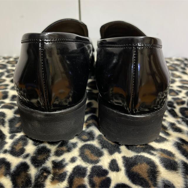 タンタンで購入FABlO RUSCONI ガラスレザーローファー