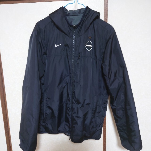 fcrb NIKE ナイキ リバーシブルジャケット 現品限り一斉値下げ