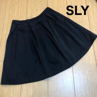 スライ(SLY)のSLY(スライ)＊フレアスカート ブラック(ひざ丈スカート)