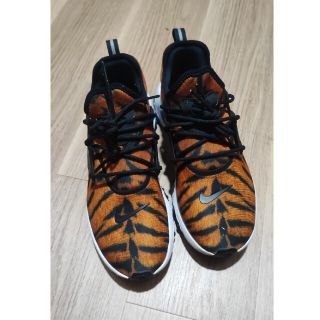 ナイキ(NIKE)のリアクト　TIGER　美品27.5センチ　US9.5(スニーカー)