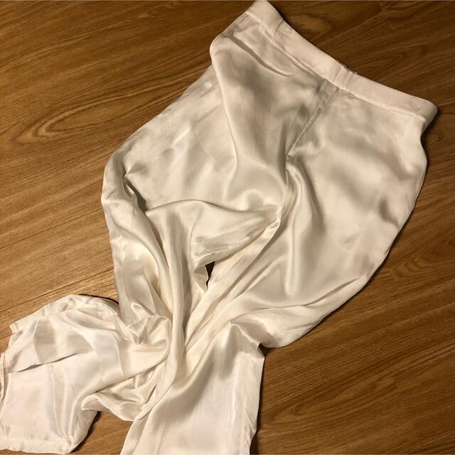 Maison Martin Margiela(マルタンマルジェラ)のyo  biotop lingerie シルクパンツ レディースのパンツ(カジュアルパンツ)の商品写真