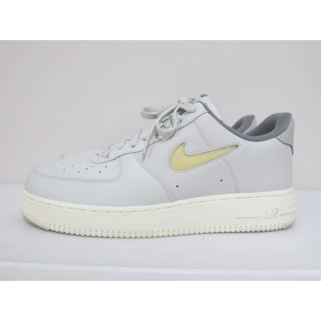 NIKE(ナイキ)のNIKE AIR FORCE 1 07 LX JEWEL SWOOSH 28cm メンズの靴/シューズ(スニーカー)の商品写真