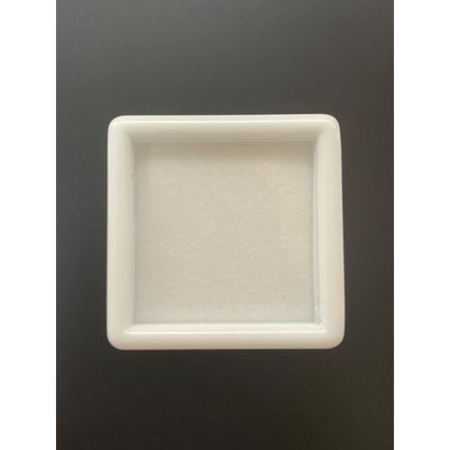 ルースケース　4×4cm 白 ハンドメイドのハンドメイド その他(その他)の商品写真