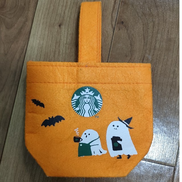 Starbucks Coffee(スターバックスコーヒー)のスターバックスコーヒー　ハロウィン　フェルト　ミニトートバッグ インテリア/住まい/日用品のインテリア小物(その他)の商品写真