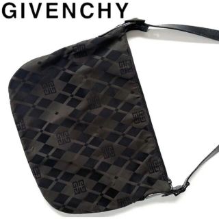 ジバンシィ(GIVENCHY)のGIVENCHY ジバンシー ショルダーバッグ　4Gロゴ　総柄　ナイロン 素材(ショルダーバッグ)