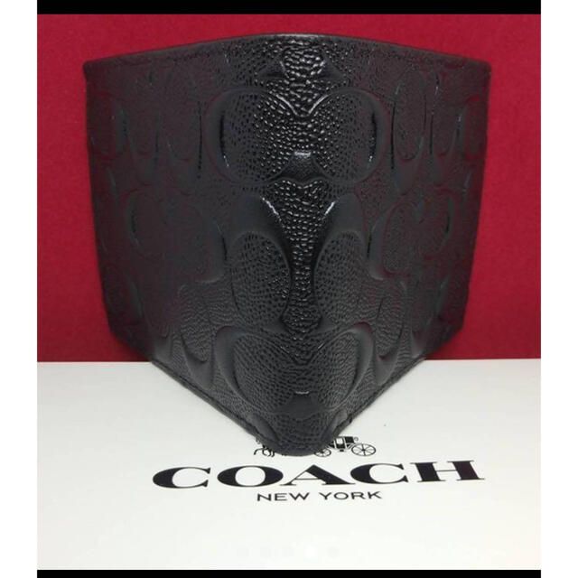 COACH(コーチ)のCOACH高級感有りコーチ小銭入れ有りブラックエンボスシグネチャーコンパクト財布 メンズのファッション小物(折り財布)の商品写真