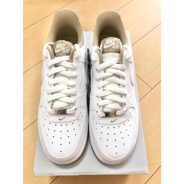 NIKE ナイキ エアフォース1 ベージュ カーキ ブラウン 24 24.5 NIKE ナイキ エアフォース1 ベージュ カーキ ブラウン 24 24.5