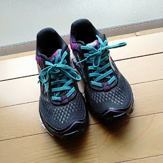 ブルックス スニーカー レディース の通販 56点 Brooksのレディースを買うならラクマ