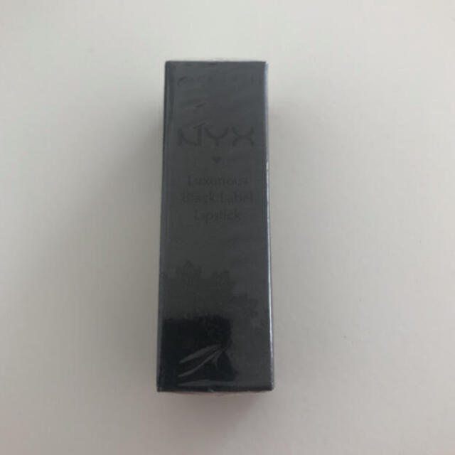 NYX(エヌワイエックス)の新品未使用★NYXブラックレーベルリップスティックNude コスメ/美容のベースメイク/化粧品(口紅)の商品写真