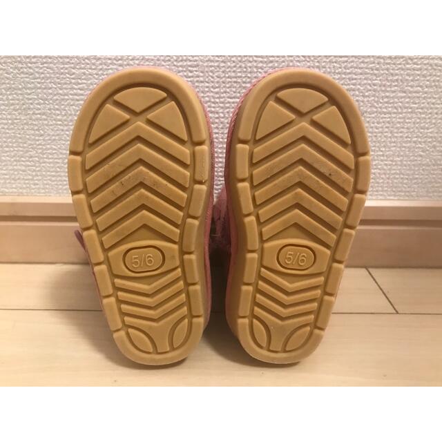 UGG(アグ)のugg キッズ　ムートンブーツ  キッズ/ベビー/マタニティのベビー靴/シューズ(~14cm)(ブーツ)の商品写真