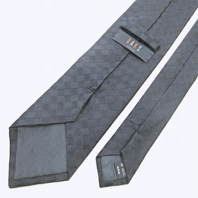 DAKS(ダックス)のダックス ネクタイ レギュラータイ 市松模様 チェック柄 ビジネス シルク 黒 メンズのファッション小物(ネクタイ)の商品写真