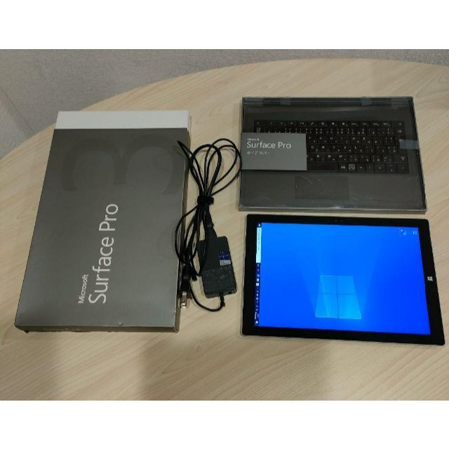 Surface pro3 Corei7/8GB/256GB-