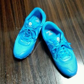 ヒュンメル(hummel)のhummelブルースニーカー(スニーカー)