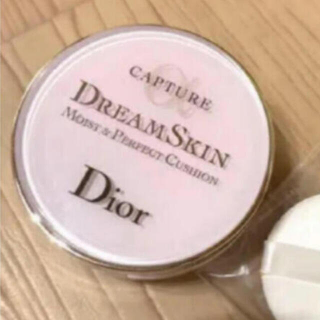 Dior(ディオール)の大幅値下げ！Dior クッションファンデ コスメ/美容のベースメイク/化粧品(ファンデーション)の商品写真