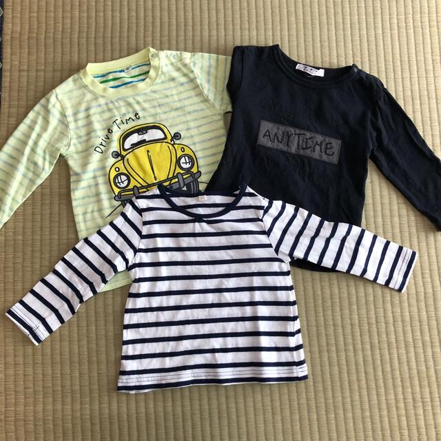 長袖Tシャツ　3枚　サイズ90 キッズ/ベビー/マタニティのキッズ服男の子用(90cm~)(Tシャツ/カットソー)の商品写真