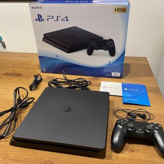 プレイステーション4(PlayStation4)のps4 本体 1TB　CUH-2200B(家庭用ゲーム機本体)