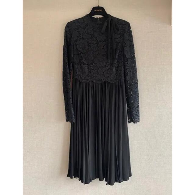 ついに再販開始!】 VALENTINO 【新品・未使用品】☆VALENTINO☆レース