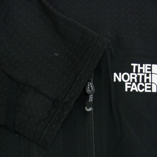 THE NORTH FACE(ザノースフェイス)のTHE NORTH FACE ノースフェイス カットソー SUMMITシリーズ Expedition Dry Dot Zip High エクスペディションドライドットジップハイ ブラック系 XL【中古】 メンズのトップス(シャツ)の商品写真