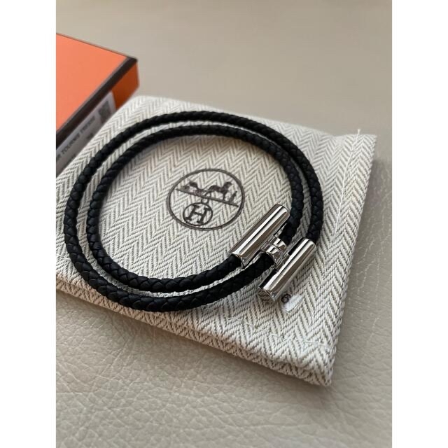 Hermes(エルメス)の《限定お値下げ》入手困難　エルメスレザーブレスレット　トゥルニトレッセ メンズのアクセサリー(ブレスレット)の商品写真