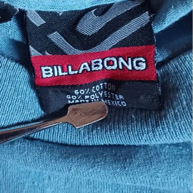 billabong(ビラボン)のUS輸入古着　BILLABONG　プリントTシャツ　L　ライトブルー系 メンズのトップス(Tシャツ/カットソー(半袖/袖なし))の商品写真
