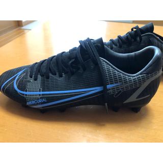 ナイキ(NIKE)の美品　NIKE サッカースパイク　25.5cm ナイキ　スネ当てセット(シューズ)