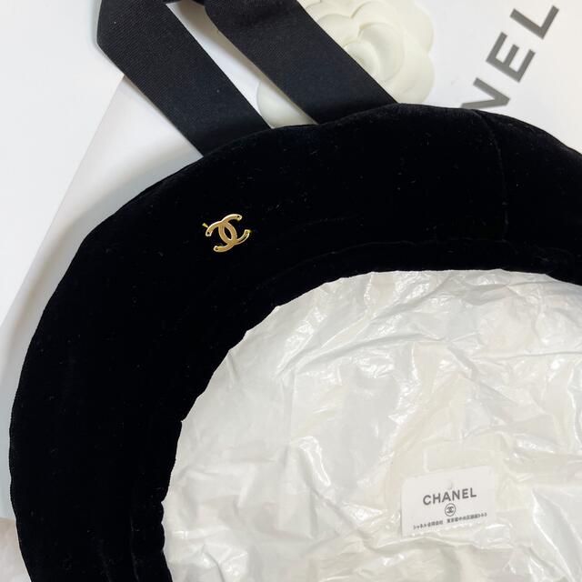 CHANEL(シャネル)のシャネル　ベロア　ベレー帽 レディースの帽子(ハンチング/ベレー帽)の商品写真