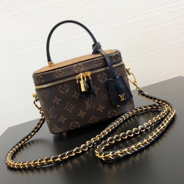 本物 ルイヴィトン LOUIS VUITTON LV カバピアノ モノグラム