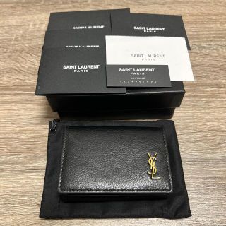 サンローラン(Saint Laurent)の美品　サンローラン　タイニーウォレット　三つ折り財布　レザー　ブラック(財布)