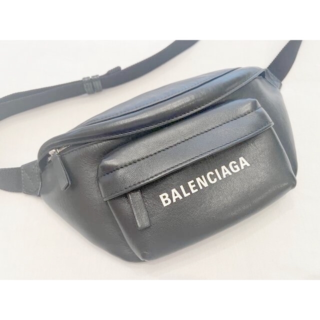 Balenciaga(バレンシアガ)のくり様専用 メンズのバッグ(ボディーバッグ)の商品写真