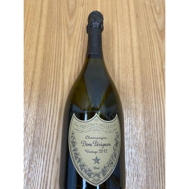 Dom Pérignon(ドンペリニヨン)のドン　ペリニヨン　 食品/飲料/酒の酒(シャンパン/スパークリングワイン)の商品写真