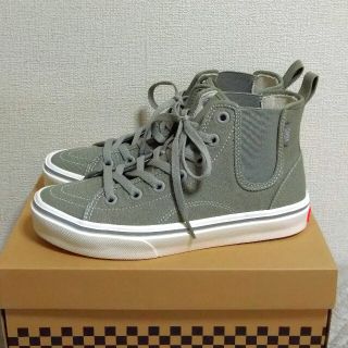 ヴァンズ(VANS)のVANS　ハイカットスニーカー　24.5(スニーカー)