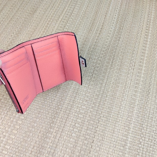 LOEWEロエベ✰三つ折り財布 - crowthermediation.co.uk