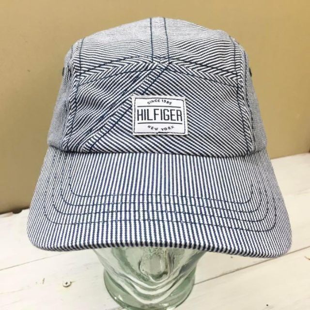 TOMMY HILFIGER(トミーヒルフィガー)の新品【フリーサイズ】★トミー★ストライプ柄ジェットキャップ/白紺/帽子 メンズの帽子(キャップ)の商品写真