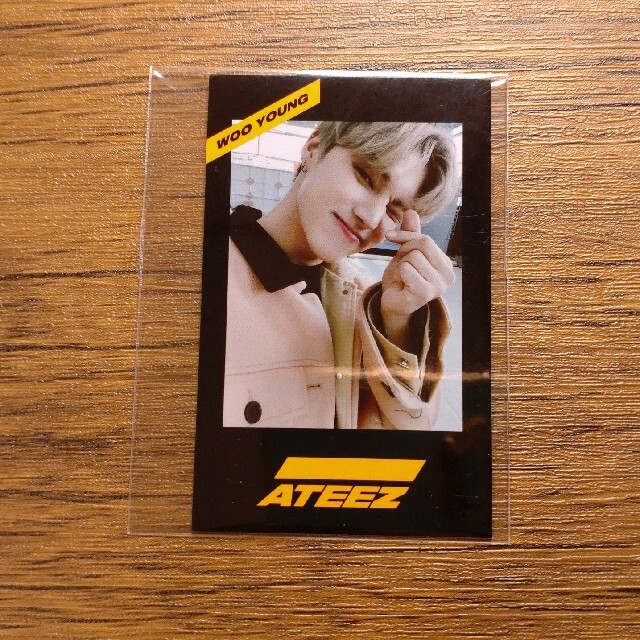 ユノ　ATEEZ  直筆サイン 対面当選者　ポラロイド