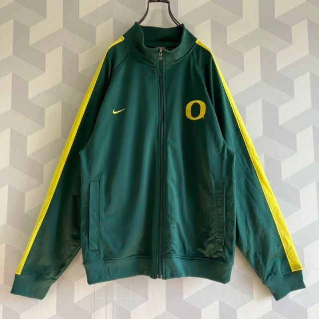 NIKE - 【90sヴィンテージ ナイキ】M~L相当刺繍ロゴトラック