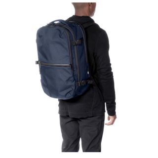 ユナイテッドアローズ(UNITED ARROWS)の完売美品AerTravel Pack 2 ネイビー大容量バックパックリュック(バッグパック/リュック)