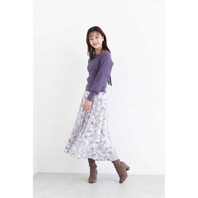 JILL by JILLSTUART(ジルバイジルスチュアート)のJILL by JILLSTUART ゴアード切替ミディスカート 花柄スカート レディースのスカート(ロングスカート)の商品写真