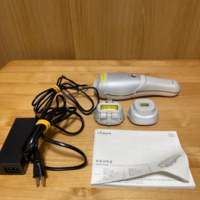 YAMAN 光美顔器 レイボーテRフラッシュプラス かっこよい YAMAN 光美顔器 レイボーテRフラッシュプラス かっこよい