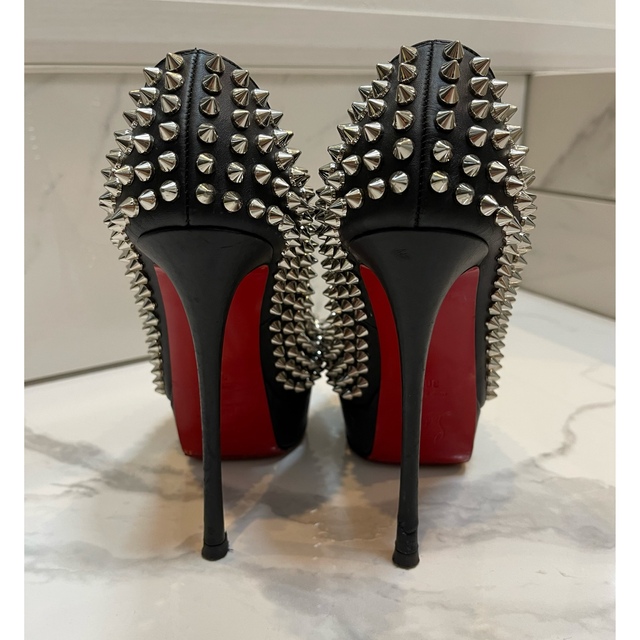 Christian Louboutin(クリスチャンルブタン)のChristianLouboutin パンプス レディースの靴/シューズ(ハイヒール/パンプス)の商品写真