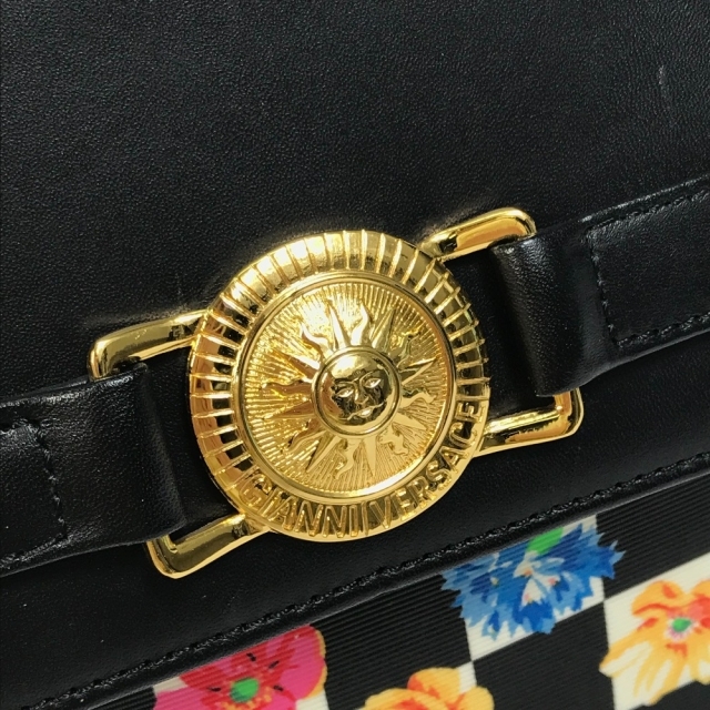 VERSACE(ヴェルサーチ)のヴェルサーチ VERSACE サンバースト フラワー 肩掛け 斜め掛け ショルダーバッグ PVC/レザー ブラック×マルチカラー レディースのバッグ(ショルダーバッグ)の商品写真