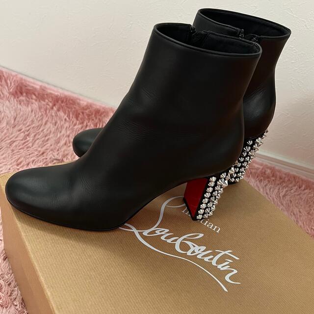 国内正規品 Christian Louboutin ショート ブーツ | www.kdcow.com