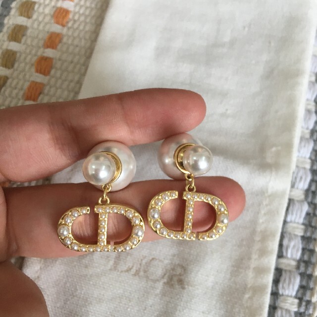 ピアス Christian ピアスの通販 by casojon's shop|クリスチャン