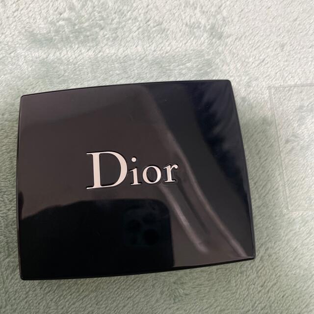 Dior(ディオール)のdior サンククルールクチュール　アイシャドウ【限定】889 リフレクション コスメ/美容のベースメイク/化粧品(アイシャドウ)の商品写真