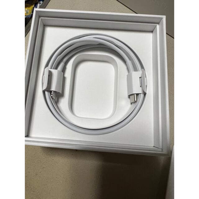 Apple(アップル)のAirPods Pro 第二世代 スマホ/家電/カメラのオーディオ機器(ヘッドフォン/イヤフォン)の商品写真