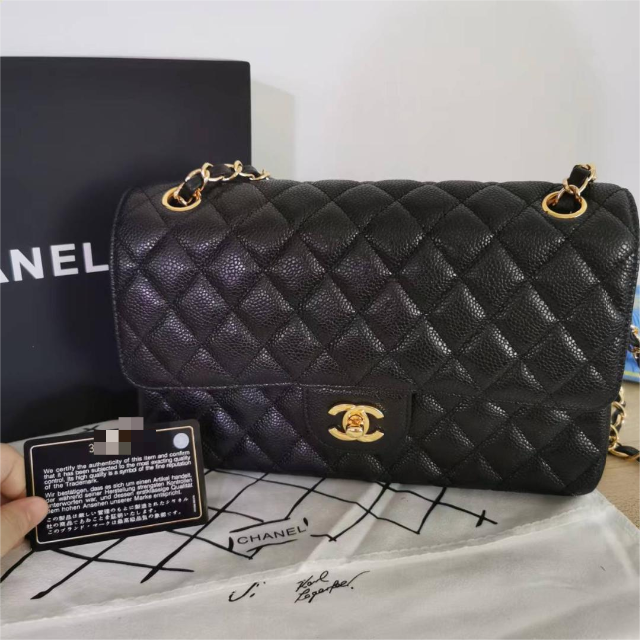 CHANEL - CHANEL マトラッセ キャビアスキン 黒
