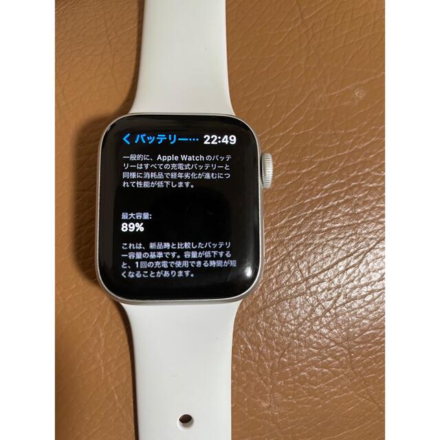 Apple Watch(アップルウォッチ)のアップルウォッチＳＥ40m メンズの時計(腕時計(デジタル))の商品写真