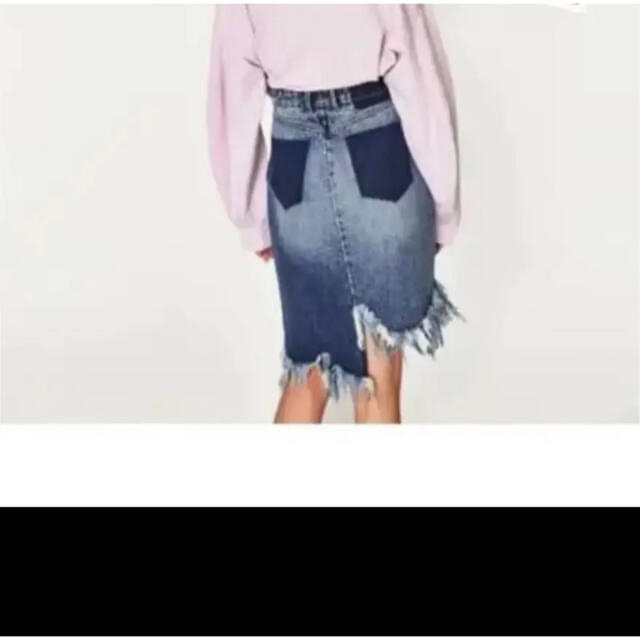 ZARA(ザラ)のZARA ザラ　ダメージ　デニムスカート　アシンメトリー　フリンジ　古着 レディースのスカート(ひざ丈スカート)の商品写真