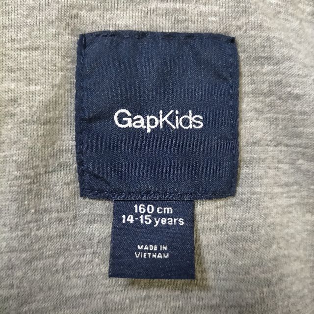 GAP Kids(ギャップキッズ)のGapKids　ウィンドブレーカー　160 キッズ/ベビー/マタニティのキッズ服男の子用(90cm~)(ジャケット/上着)の商品写真