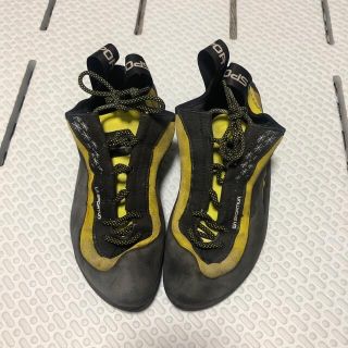 スポルティバ(LA SPORTIVA)のMIURA ミウラ　クライミングシューズ　スポルティバ(登山用品)