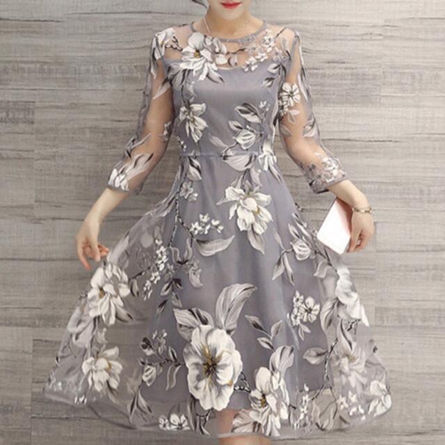 ワンピース 花柄  グレー　M　ドレス　結婚式　二次会　フォーマル お呼ばれ レディースのフォーマル/ドレス(ミディアムドレス)の商品写真